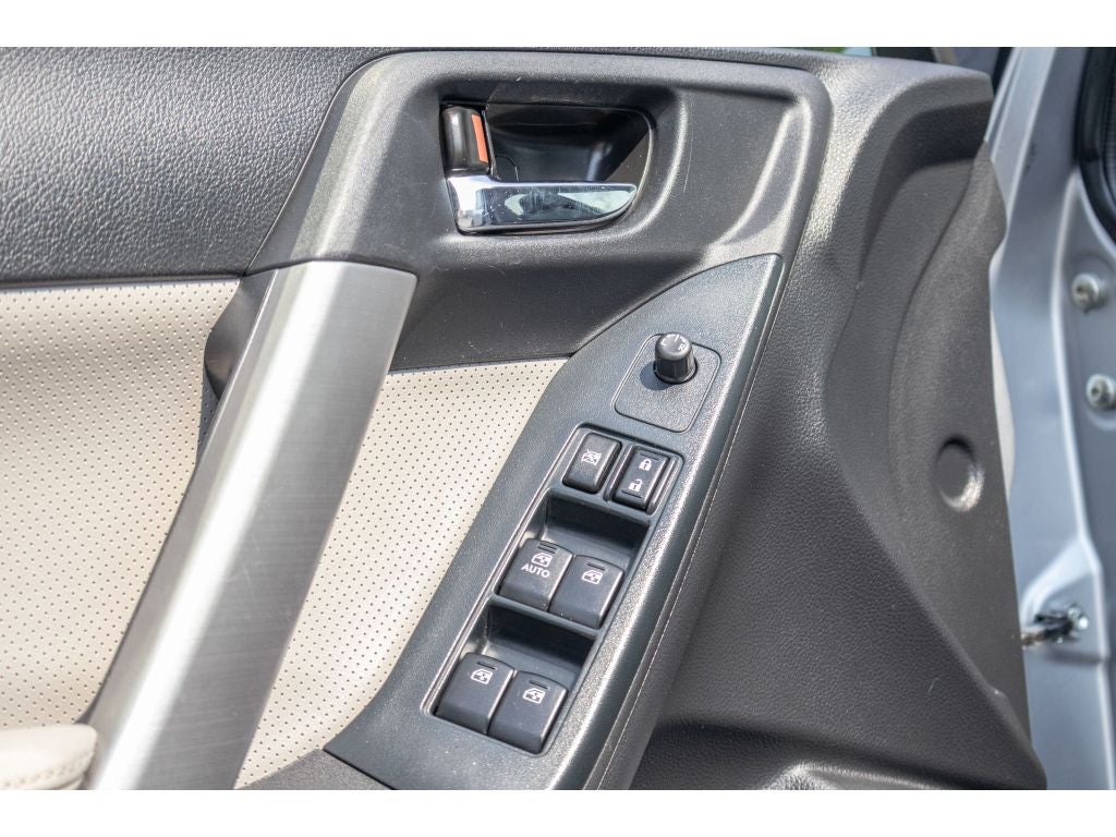 2015 Subaru Forester 2.5i Touring