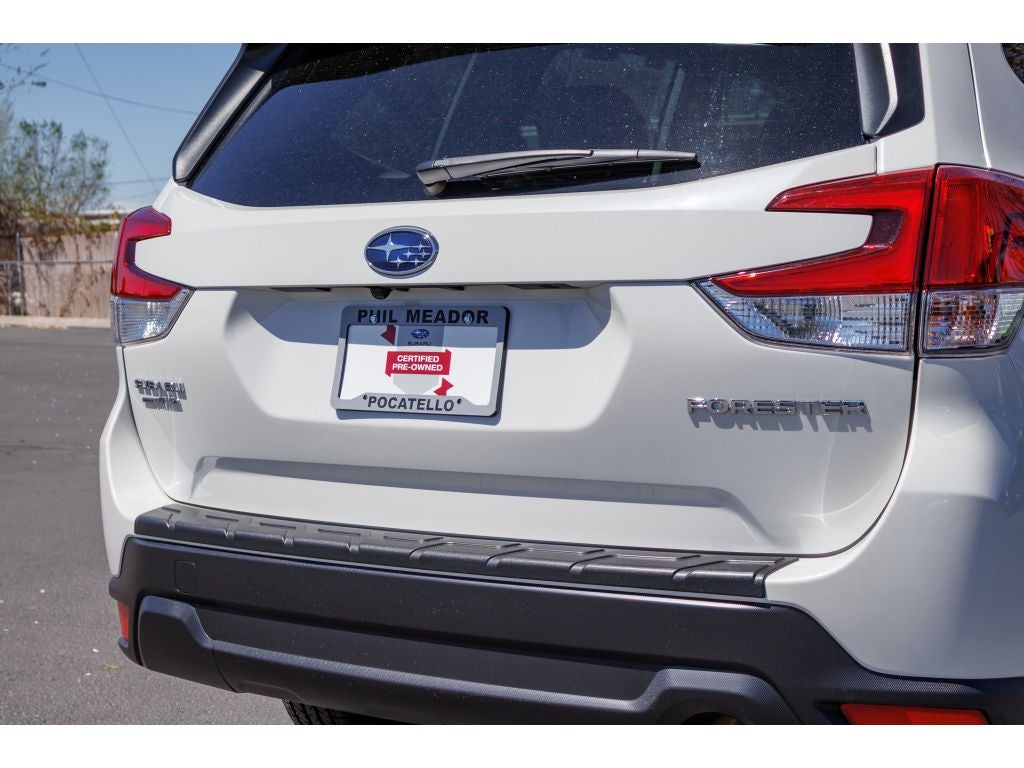 2022 Subaru Forester Premium