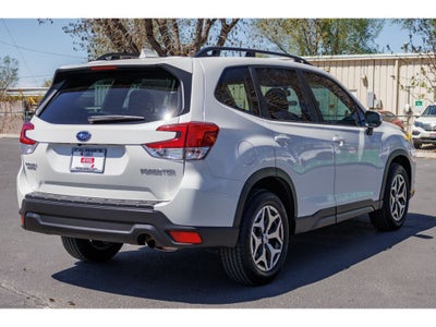 2022 Subaru Forester Premium