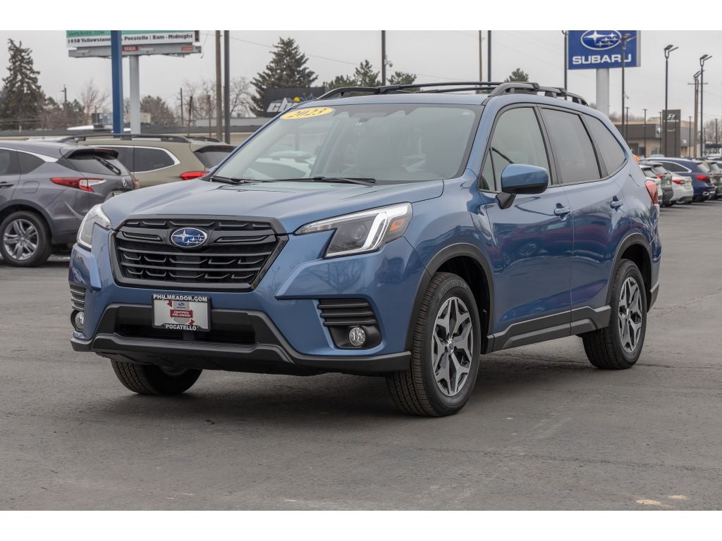 2023 Subaru Forester Premium