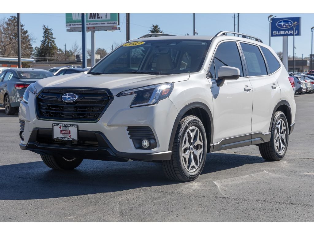 2023 Subaru Forester Premium