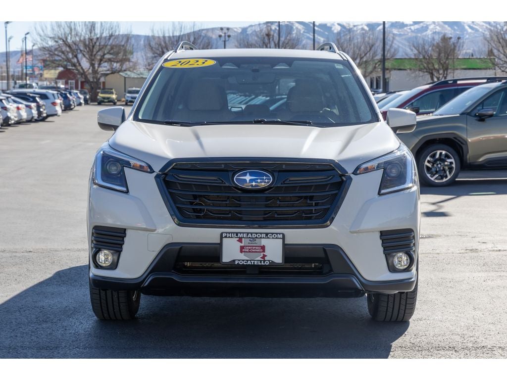 2023 Subaru Forester Premium