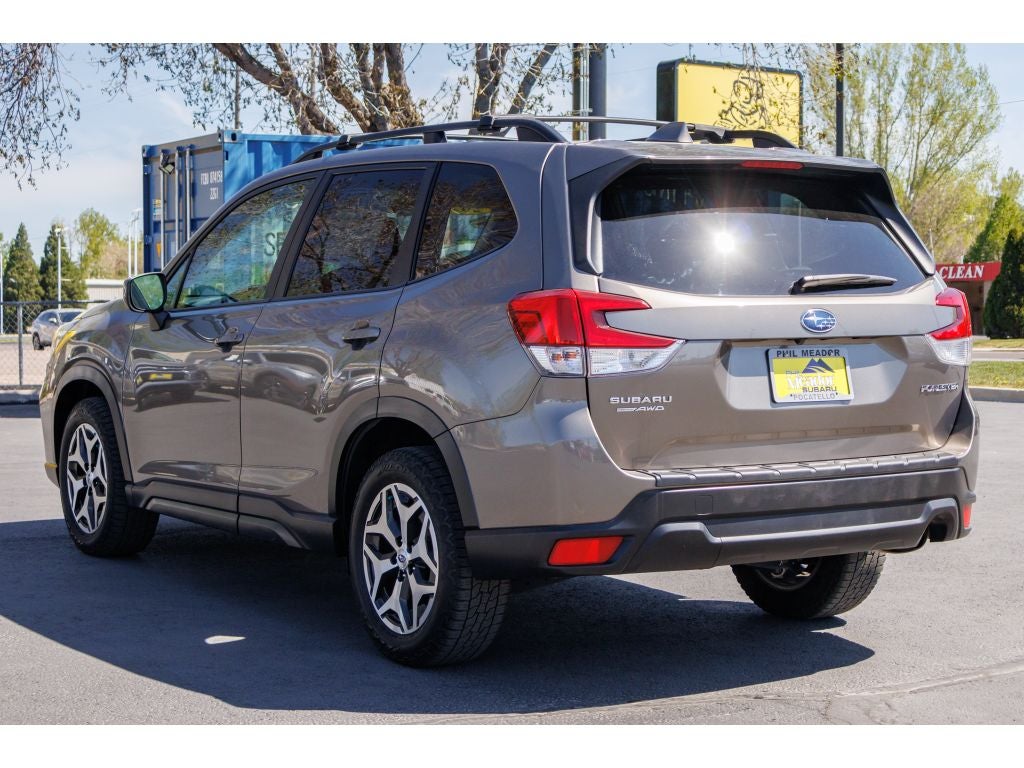2020 Subaru Forester Premium