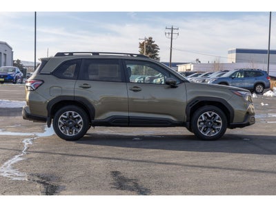 2025 Subaru Forester Premium