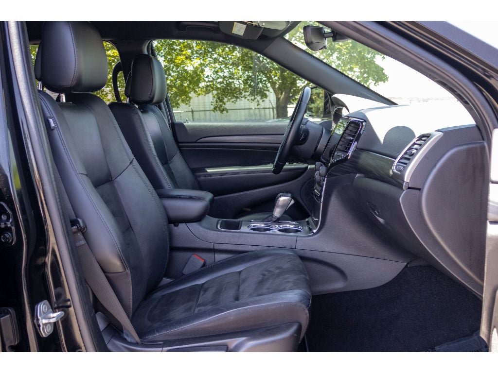 2021 Jeep Grand Cherokee Laredo X 4x4 Altitude Package