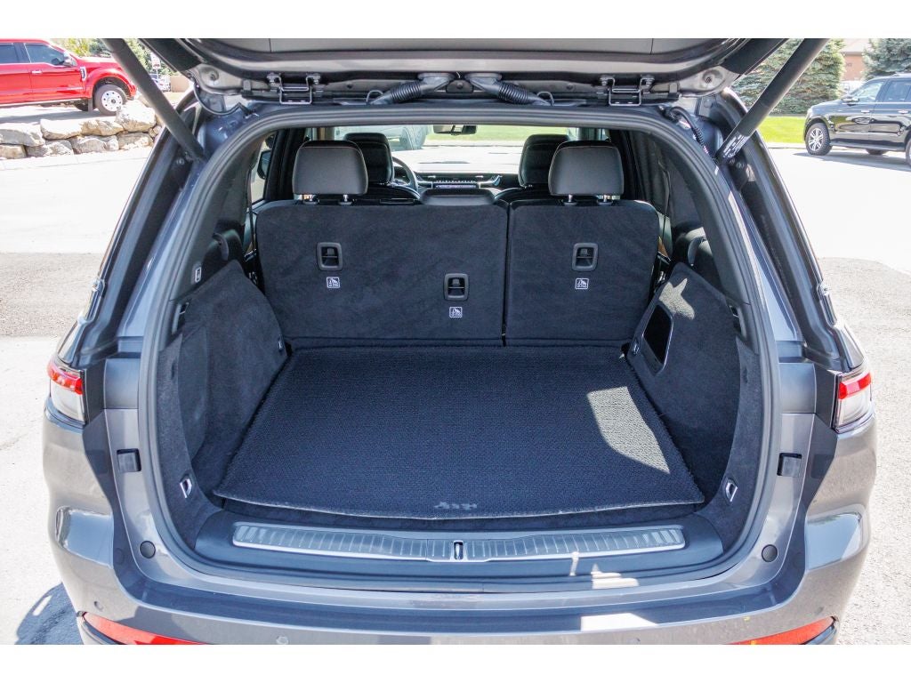 2024 Jeep Grand Cherokee 4xe Summit Reserve