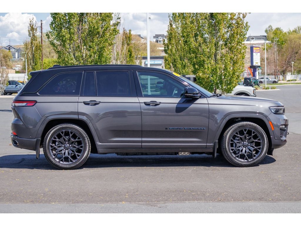 2024 Jeep Grand Cherokee 4xe Summit Reserve