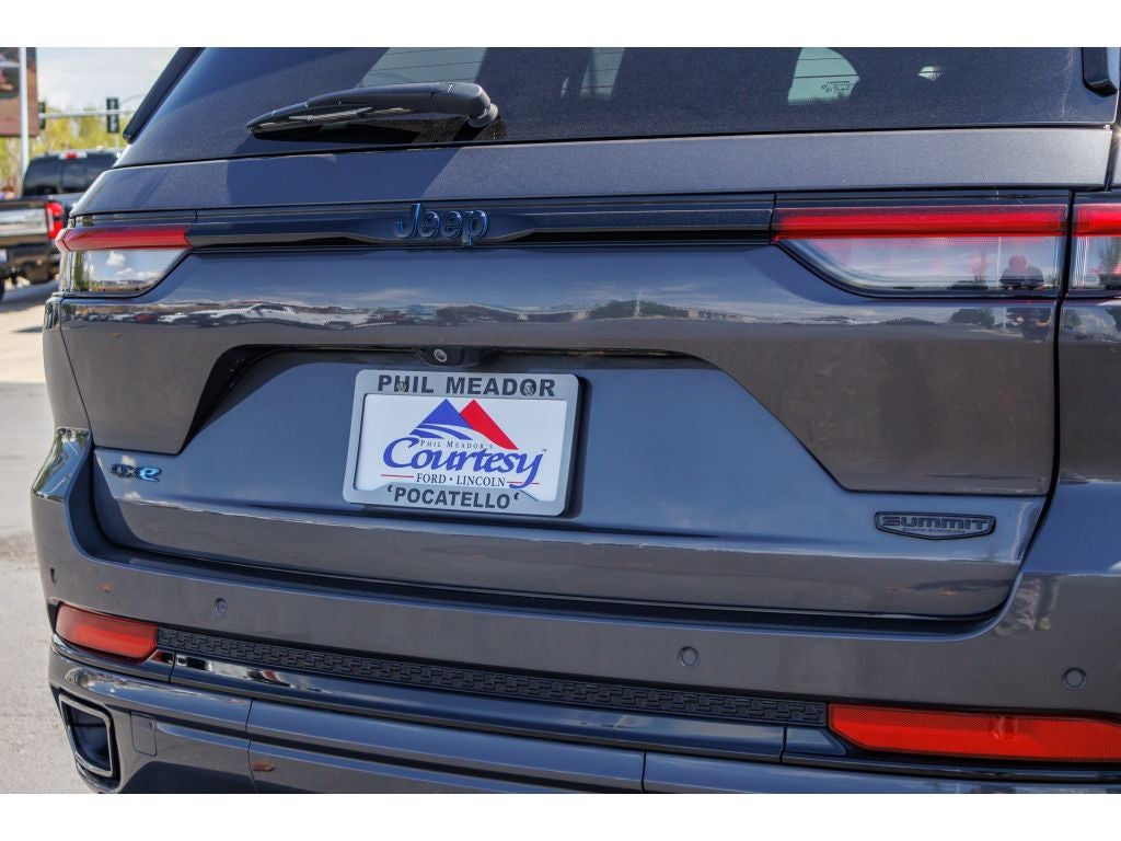 2024 Jeep Grand Cherokee 4xe Summit Reserve