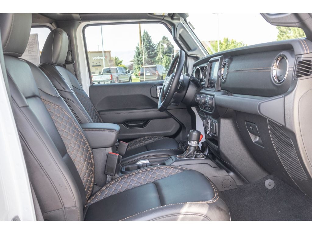 2021 Jeep Gladiator Overland