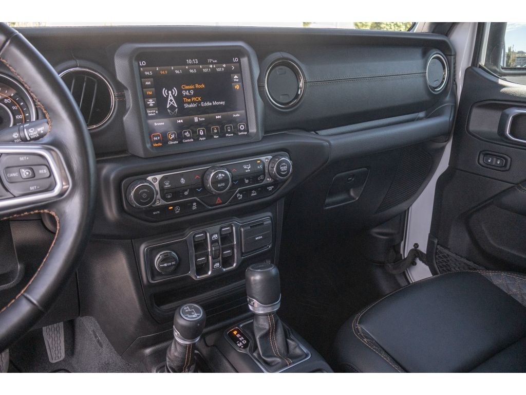 2021 Jeep Gladiator Overland
