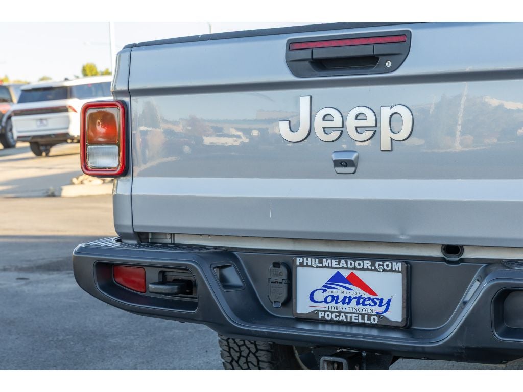 2020 Jeep Gladiator Overland