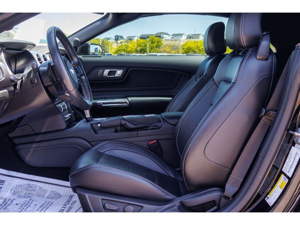 2020 Ford Mustang Premium Convertible