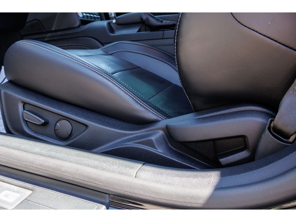 2020 Ford Mustang Premium Convertible