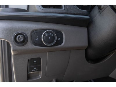 2025 Ford Transit Wagon XL