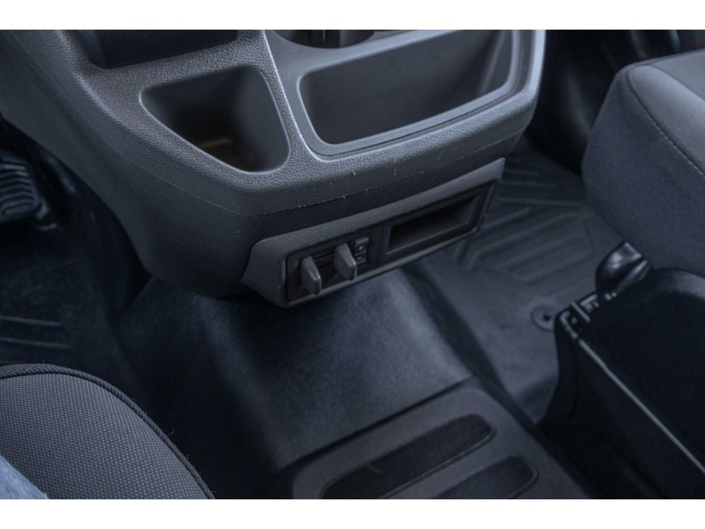 2025 Ford Transit Wagon XL