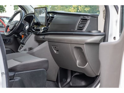 2024 Ford Transit Wagon XLT