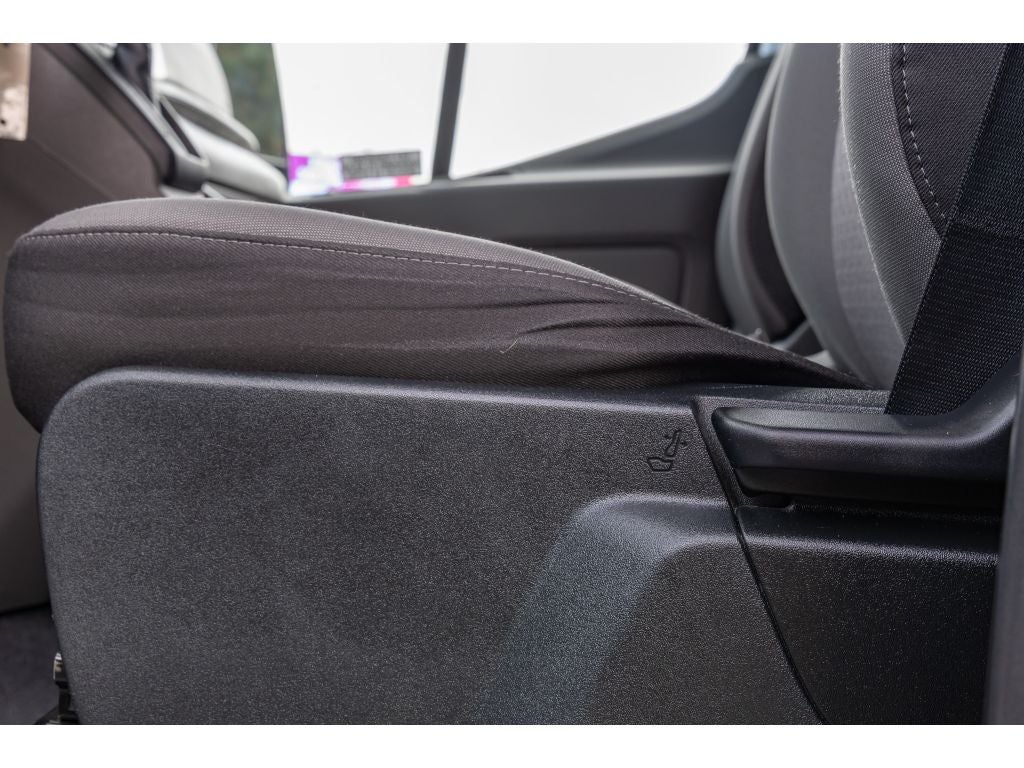 2024 Ford Transit Wagon XLT