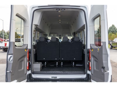 2024 Ford Transit Wagon XLT