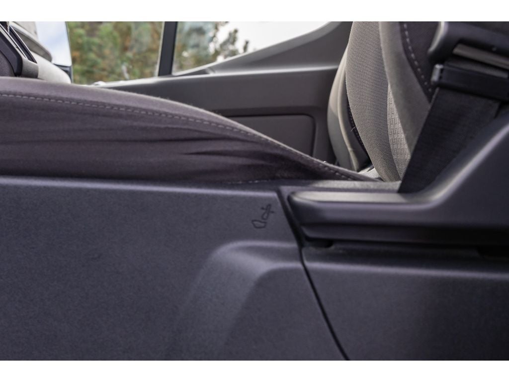 2024 Ford Transit Wagon XLT