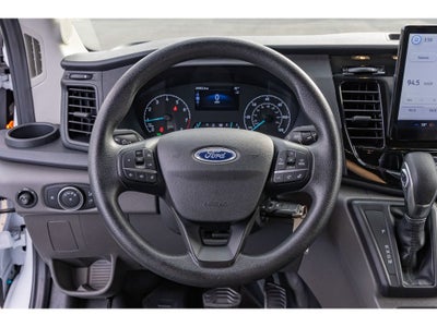 2024 Ford Transit Wagon XLT