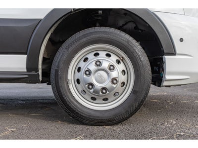 2024 Ford Transit Wagon XLT