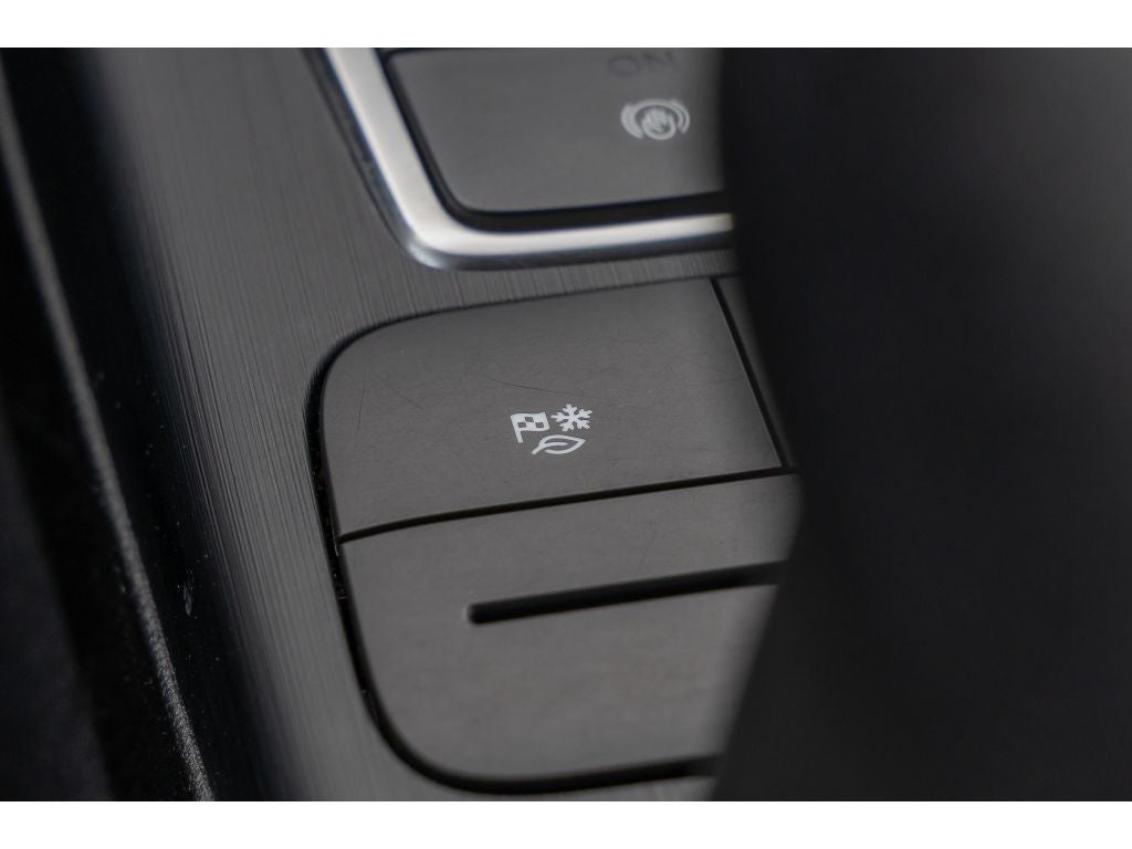 2022 Ford Escape Hybrid SE FHEV