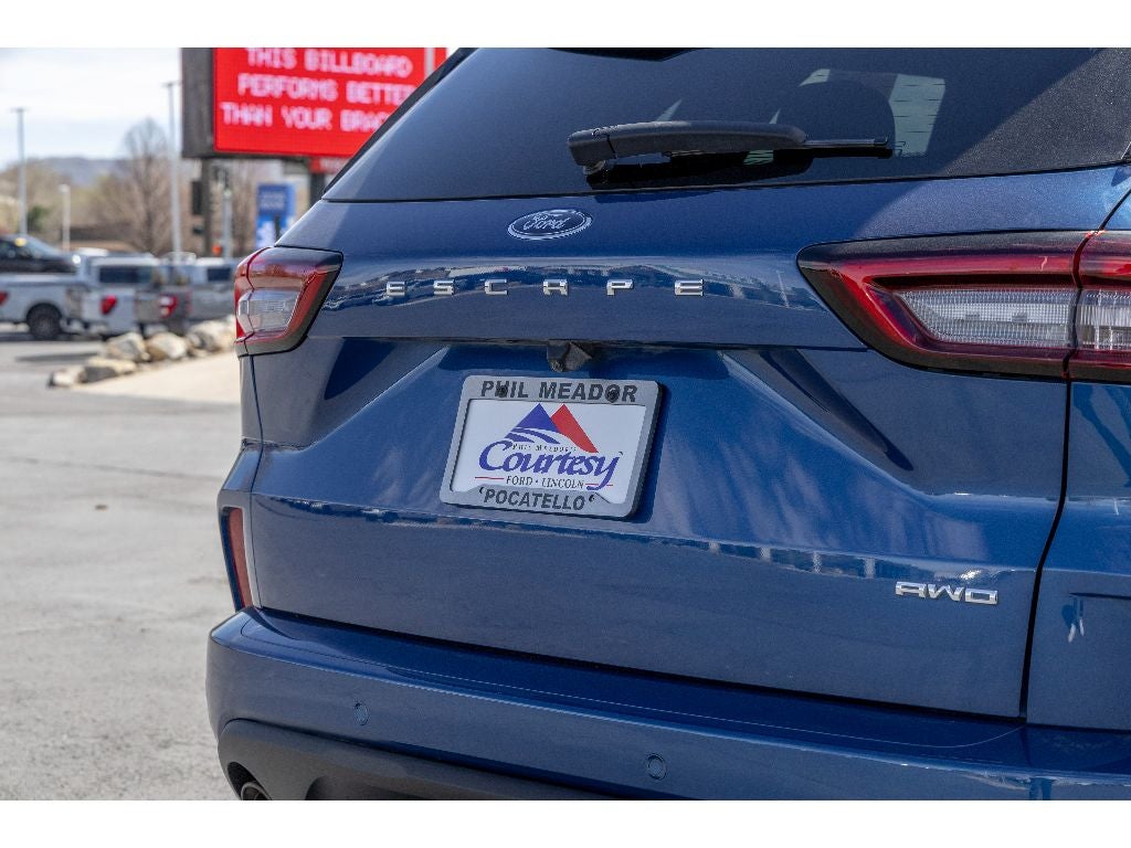 2023 Ford Escape ST Line