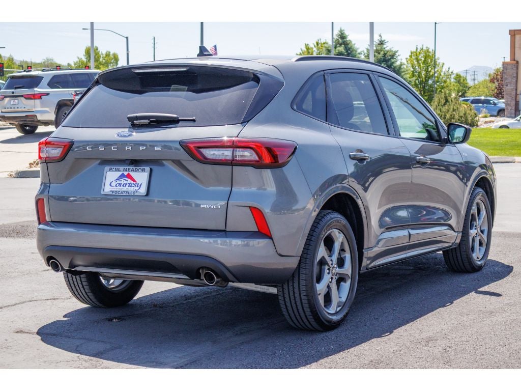 2023 Ford Escape ST Line
