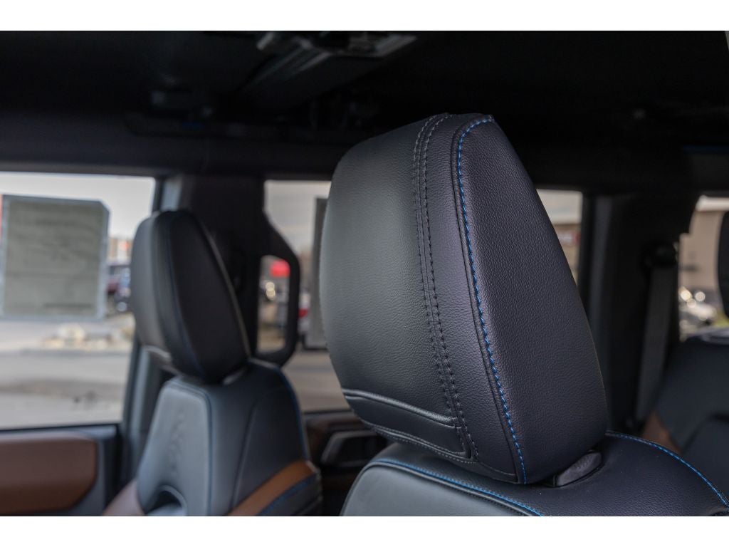 2024 Ford Bronco Outer Banks Luxury Package