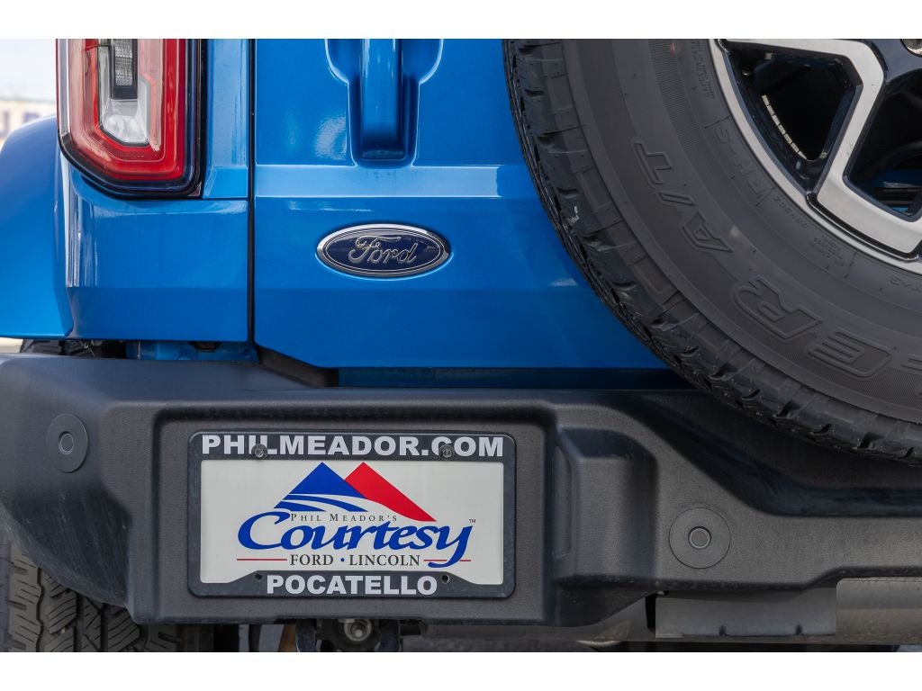 2024 Ford Bronco Outer Banks Luxury Package