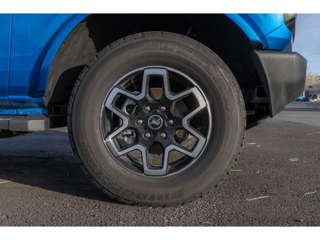 2024 Ford Bronco Outer Banks Luxury Package