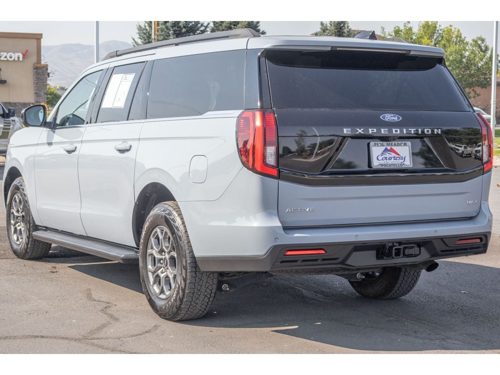 2025 Ford Expedition MAX Active
