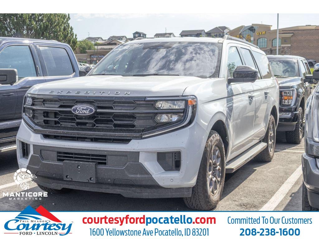 2025 Ford Expedition MAX Active