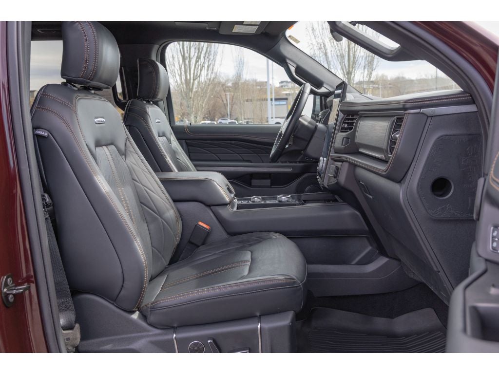 2024 Ford Expedition MAX Platinum