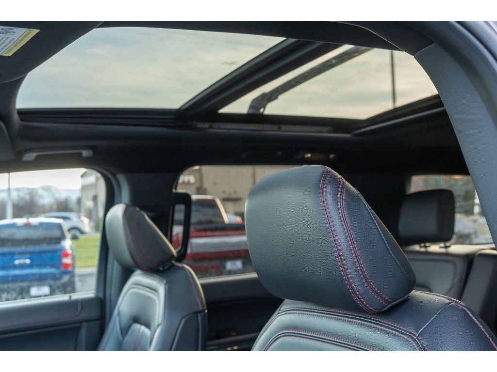 2022 Ford Expedition MAX Limited Stealth Edition