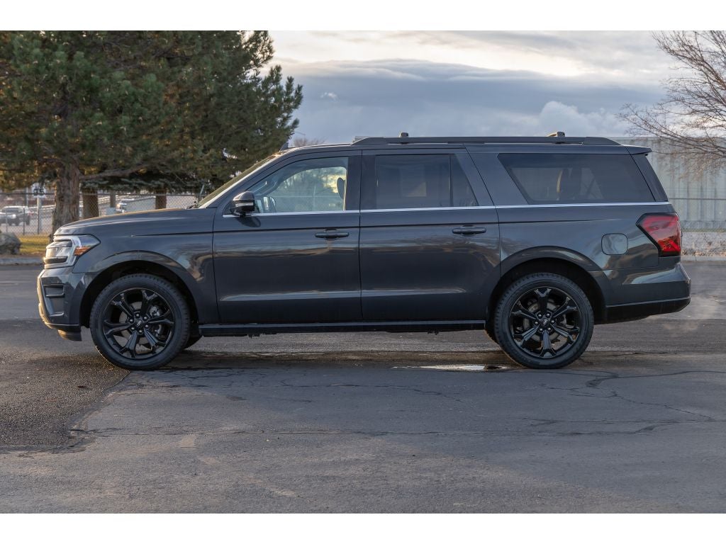 2022 Ford Expedition MAX Limited Stealth Edition