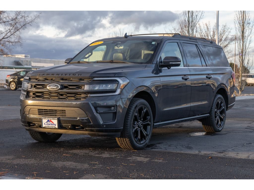 2022 Ford Expedition MAX Limited Stealth Edition