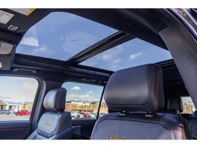 2025 Ford Expedition Tremor