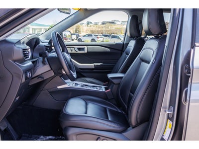 2024 Ford Explorer XLT 202A Package