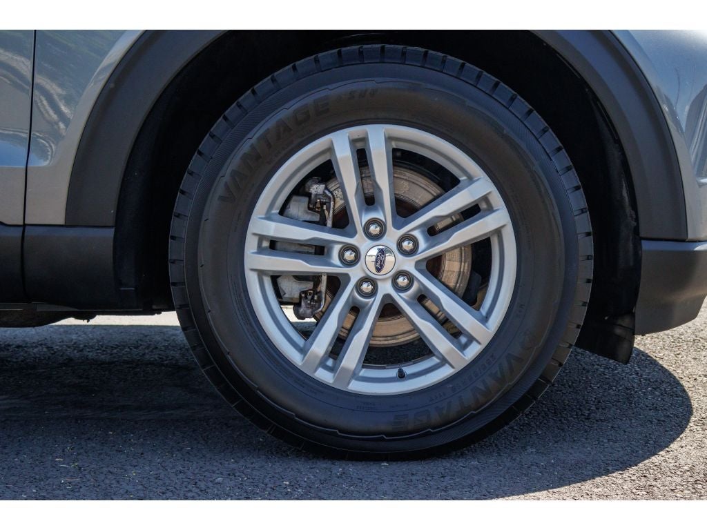 2024 Ford Explorer XLT 202A Package