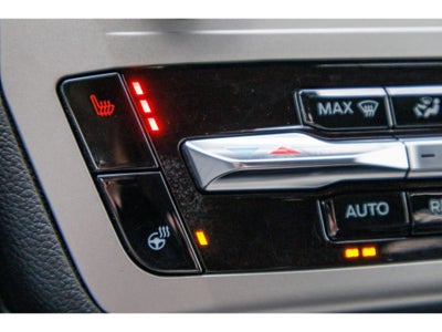 2022 Ford Explorer XLT 202A Package