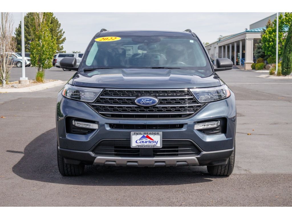 2022 Ford Explorer XLT 202A Package