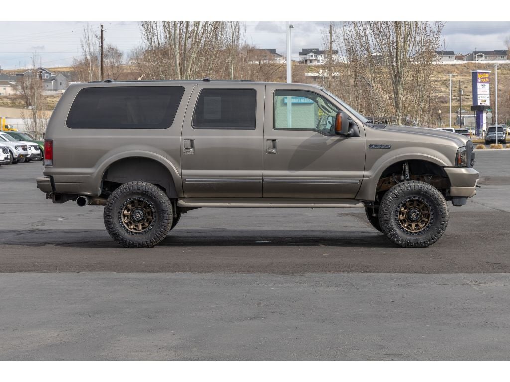 2004 Ford Excursion Limited
