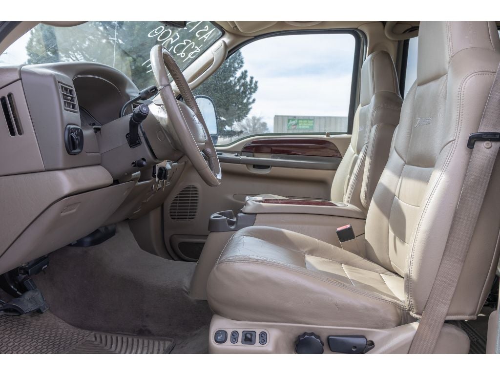 2004 Ford Excursion Limited