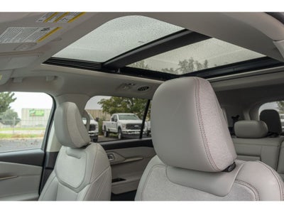 2025 Ford Explorer Active Comfort Package