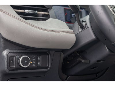 2025 Ford Explorer Active Comfort Package