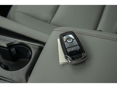 2025 Ford Explorer Active Comfort Package