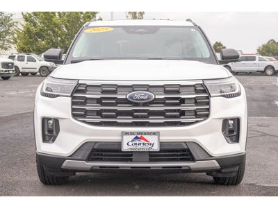 2025 Ford Explorer Active Comfort Package