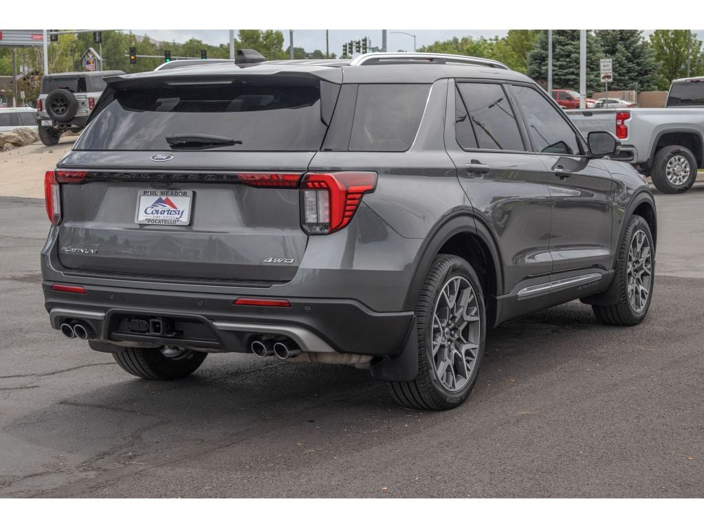 2025 Ford Explorer Platinum
