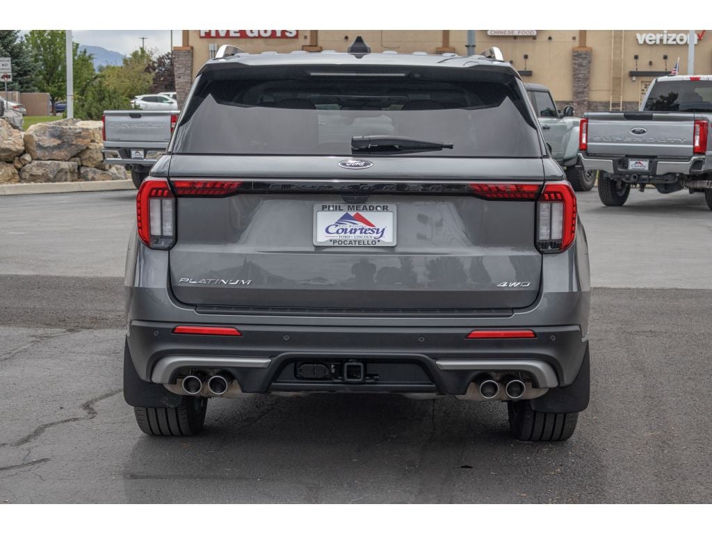 2025 Ford Explorer Platinum